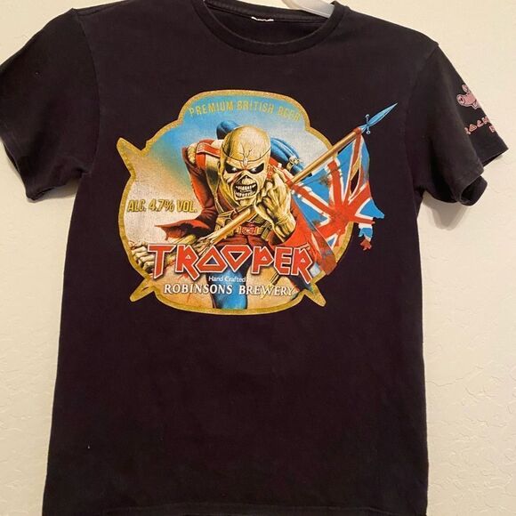 IRON MAIDEN TROOPER BEER  SHIRT SIZE XS S - Picture 1 of 3